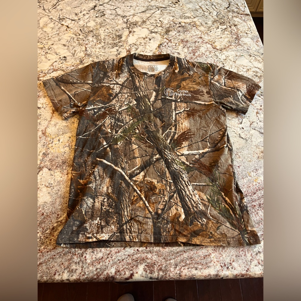 Camo T-shirt
Size:L